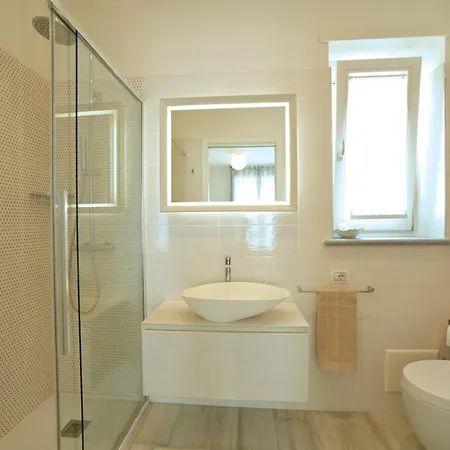 Apartmán Luxury Apartament Con Garage Vista Mare Per 6 Persone *